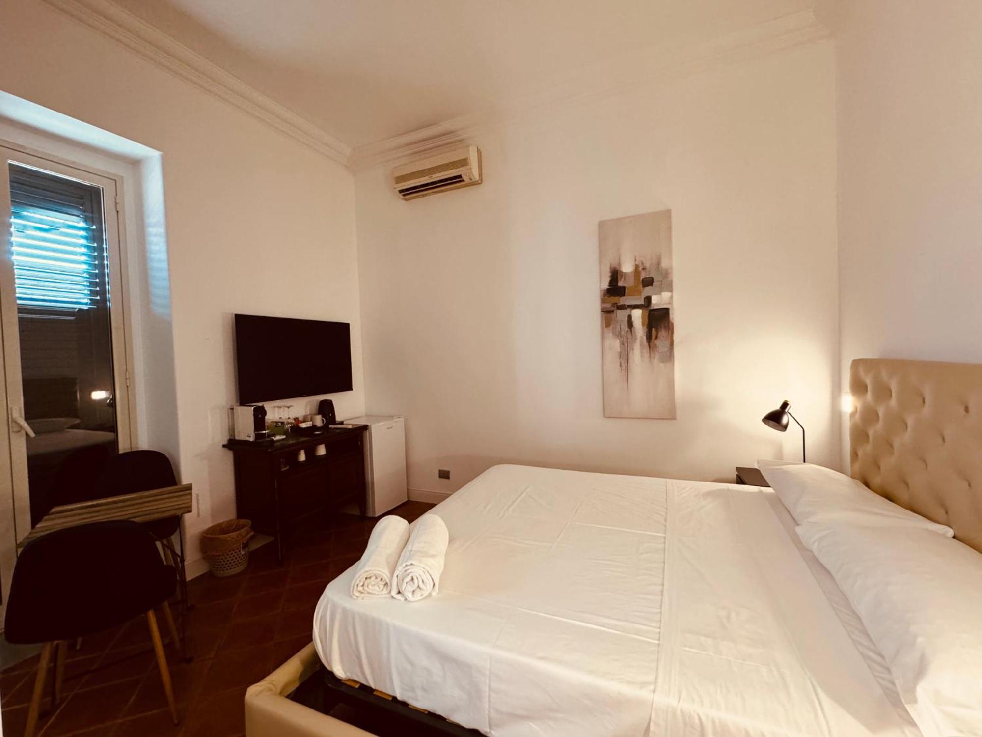 Swim Apartment Fronte Mare Катания Экстерьер фото